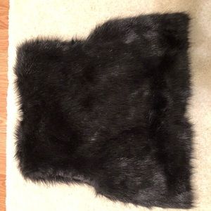 Fur vest
